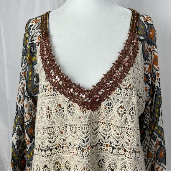 BKE Buckle Lace Over Lay Bohemian 3/4 Sleeve Top Womens Size Large - Picture 4 of 16